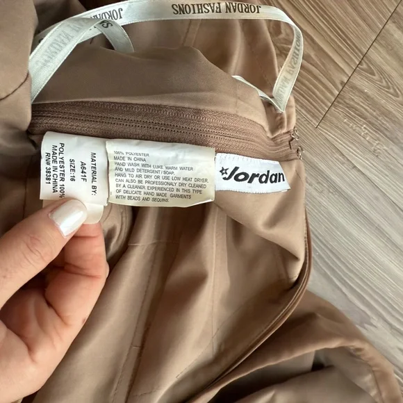 Jordan Beige A-Line Gown | Size 16 - Picture 8 of 10